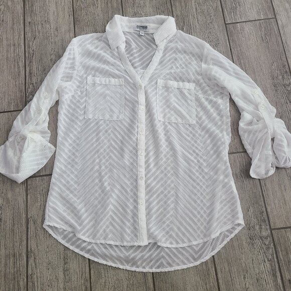 Express White Sheer Chevron Portofino Shirt Size M - Picture 1 of 9